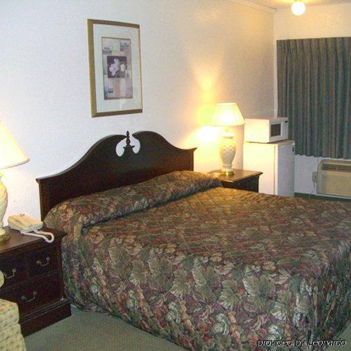 Midtown Motel Νιούπορτ Νιουζ Δωμάτιο φωτογραφία